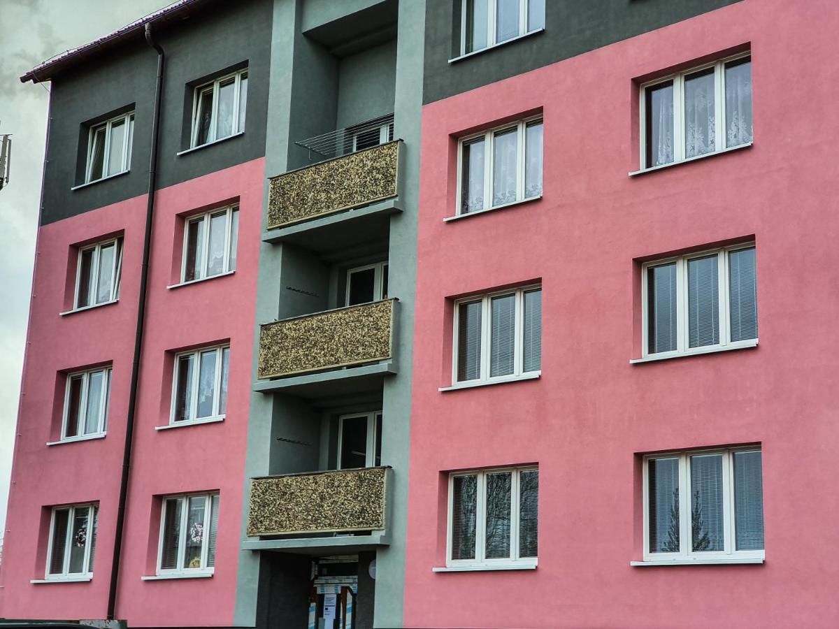 Apartmany Schmiedeberg U Klinovce Kovářská Exterior foto